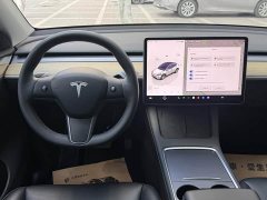 Tesla Model Y Rear-Wheel Drive - фото 9