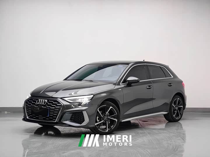 Audi A3 Sportback 35 TFSI Fashion Version - автомобиль из Китая