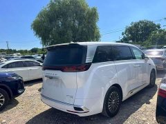 Denza D9 DM-i smart driving version 1020 four-wheel drive flagship - фото 4