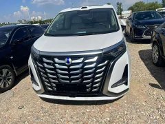 Denza D9 DM-i smart driving version 1020 four-wheel drive flagship - фото 7