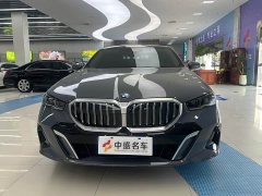 BMW 5 Series 530Li Exclusive M Sports Package - фото 2