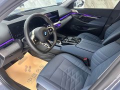 BMW 5 Series 530Li Exclusive M Sports Package - фото 4