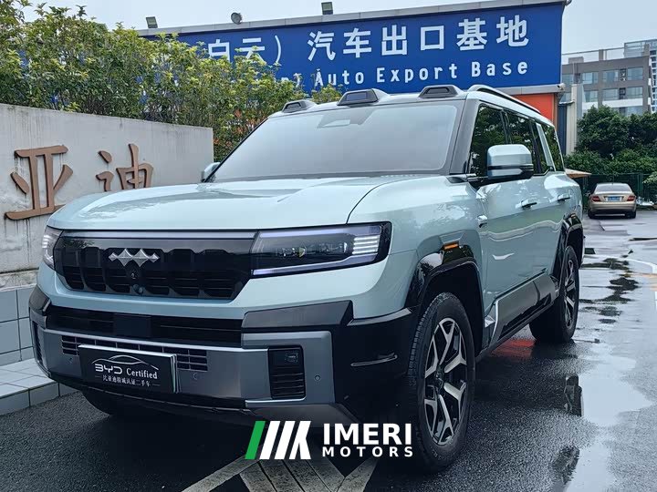 Fangchengbao Leopard 8 Zhiyong flagship version 6 seats - автомобиль из Китая