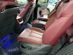 Hongqi E-HS9 690km flagship version six seats - фото 11