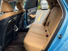 Hongqi H5 2023 2.0T automatic smart connected flag version - фото 5