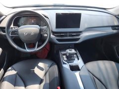 Hongqi E-QM5 2023 basic travel version - фото 12