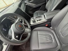 Hongqi HS7 2.0T automatic four-wheel drive flag version, seven seats - фото 4