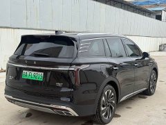 Hongqi HS7 2.0T automatic four-wheel drive flag version, seven seats - фото 9