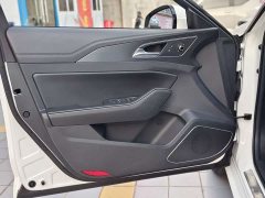 Hongqi H5 2020 1.8T Automatic Smart Connected Qiyun Edition - фото 13