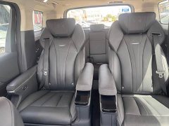 Hongqi HQ9 PHEV 2.0T four-wheel drive luxury version - фото 9
