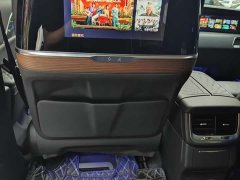 Hongqi E-HS9 660km Flagship Edition Four-Seat - фото 17