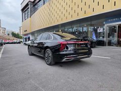 Hongqi H5 2.0T Automatic Qichang Edition - фото 4