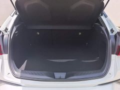 Toyota C-HR 2021 2.0L Luxury Edition - фото 6