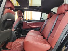 BMW 5 Series 530Li Leading M Sports Package - фото 11