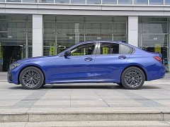 BMW 3 330i M - фото 5