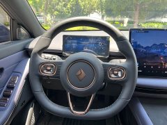 Baojun Xiangjing plug-in hybrid 140km luxury version - фото 10