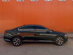 Volkswagen Magotan 2020 330TSI DSG Leading Edition - фото 6