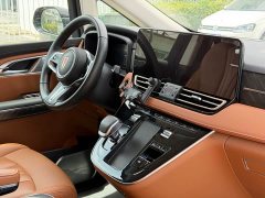 Hongqi HQ9 PHEV 2.0T AWD Business Edition - фото 5