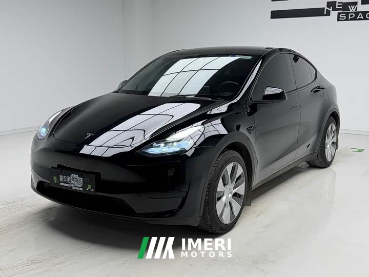 Tesla Model Y 2022 facelift rear-wheel drive version
