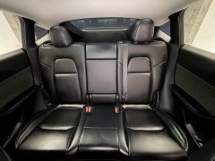 Tesla Model Y 2022 facelift rear-wheel drive version - фото 10