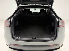 Tesla Model Y 2022 facelift rear-wheel drive version - фото 13