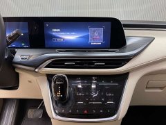 Buick GL8 ES Lu Zun smart flagship - фото 13