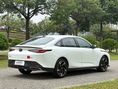 Changan Yida Blue Whale NE 1.5T GDI DCT flagship - фото 4