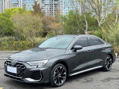 Audi A3 A3L Limousine 35TFSI Flying Spur Exclusive - фото 1