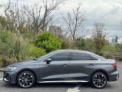 Audi A3 A3L Limousine 35TFSI Flying Spur Exclusive - фото 20