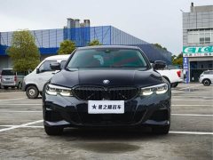 BMW 3 Series 330Li xDrive M Sports Night Package - фото 3