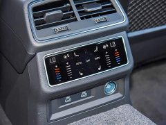 Audi A6L 45 TFSI quattro Deluxe Version - фото 12