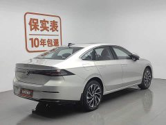 Volkswagen Sagitar L 300TSI DSG luxury - фото 2