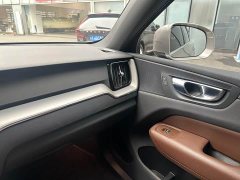 Volvo XC60 B5 four-wheel drive Zhiyi luxury version - фото 11