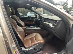 Volvo XC60 B5 four-wheel drive Zhiyi luxury version - фото 20