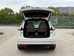 Nio Ledo L90 Ultra six-seater version - фото 18