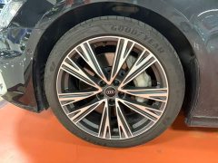 Audi A6L facelift 55 TFSI quattro exclusive dynamic - фото 3