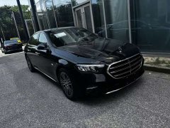 Mercedes-Benz E-Class E 260 L Classic Edition - фото 1