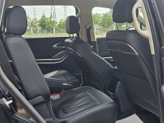 FAW Hongqi HS7 PHEV 2.0T PHEV four-wheel drive Qichang version 6 seats - фото 14