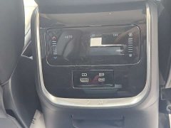 FAW Hongqi HS7 PHEV 2.0T PHEV four-wheel drive Qichang version 6 seats - фото 15