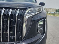 FAW Hongqi HS7 PHEV 2.0T PHEV four-wheel drive Qichang version 6 seats - фото 2