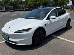 Tesla Model 3 2025 facelift rear-wheel drive version - фото 1