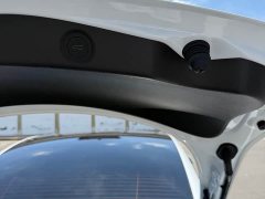 Tesla Model 3 2025 facelift rear-wheel drive version - фото 11