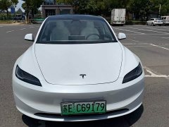 Tesla Model 3 2025 facelift rear-wheel drive version - фото 2