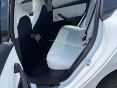 Tesla Model 3 2025 facelift rear-wheel drive version - фото 8