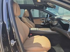 Mercedes-Benz E-Class facelift E 300 L luxury - фото 17