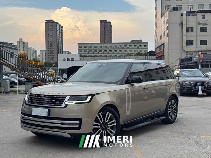 Land Rover Range Rover 3.0 L6 400PS Genesis Extended Edition - автомобиль из Китая