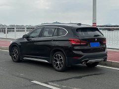 BMW X1 sDrive20Li Deluxe Version - фото 3