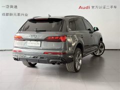Audi SQ7 4.0 TFSI - фото 4