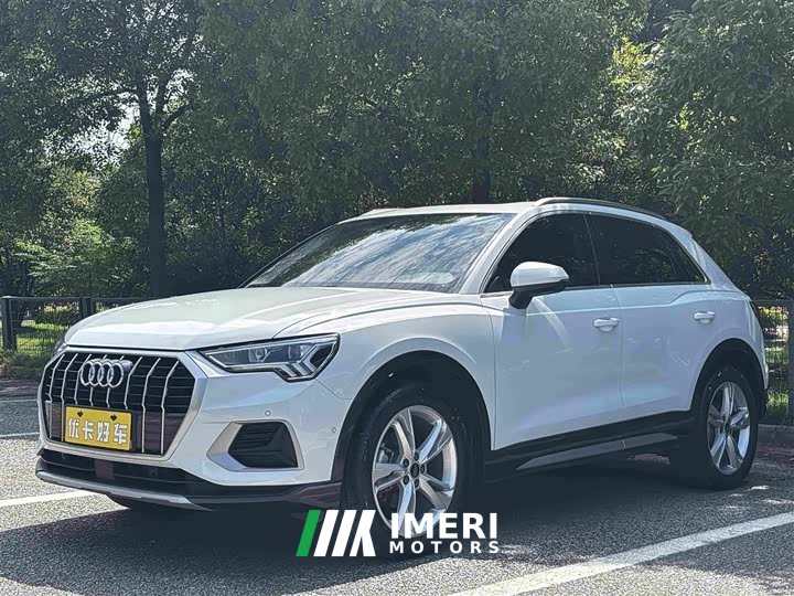 Audi Q3 2022 35 TFSI Elegant Style - автомобиль из Китая