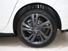 Volkswagen Golf 2023 Facelift 280TSI DSG R-Line Lite - фото 20